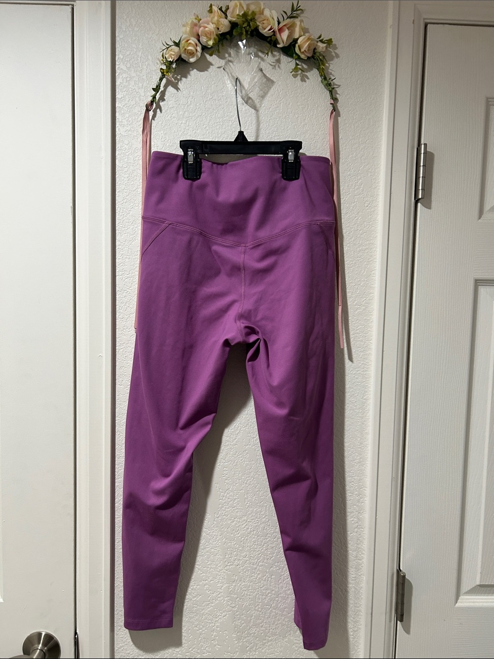 Girlfriend Collective High Rise Compressive Legging - Picture 4 of 5